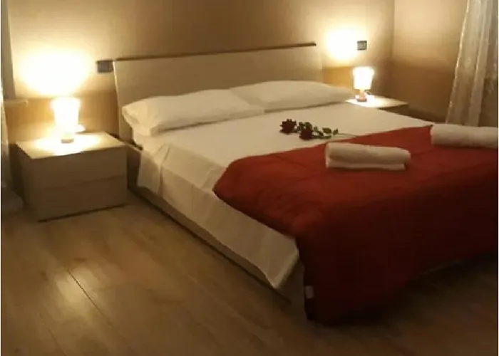 Emilia Self Check In Lägenhet Parma